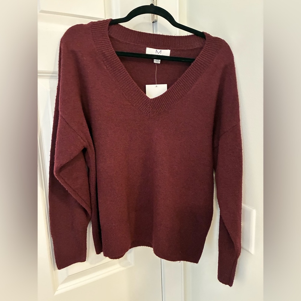 NEW! Magaschoni Wine V-Neck Sweater M